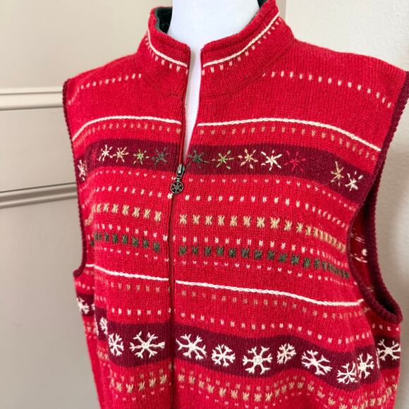 Woolrich Red Snowflake Wool Sweater Vest Zip Front Women’s 2XL ski lodge cozy - Picture 2 of 7